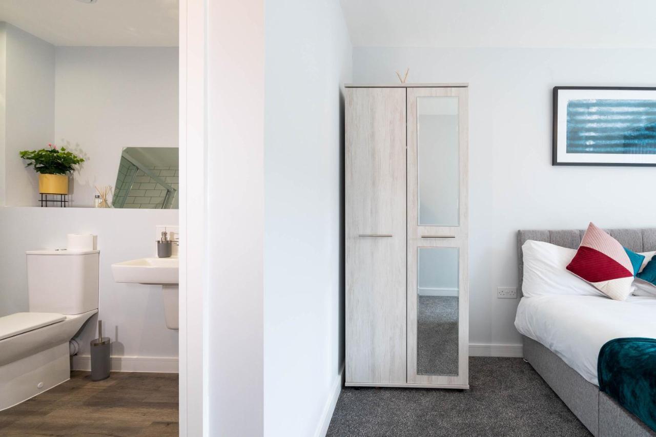 New Build - 2 Bed Snug Modern Apartment - Juliet Balcony - Roof Top Terrace - Digbeth, Birmingham City Centre - Free Netflix & Smart Tv Bagian luar foto