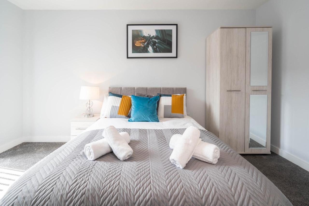 New Build - 2 Bed Snug Modern Apartment - Juliet Balcony - Roof Top Terrace - Digbeth, Birmingham City Centre - Free Netflix & Smart Tv Bagian luar foto